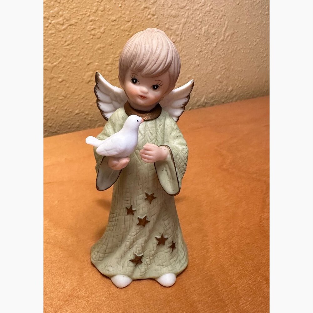 Lefton China Boy Angel with Dove